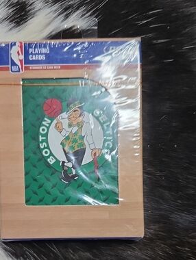 NBA Boston Celtics Green and White Team Logo Playing Cards NIP